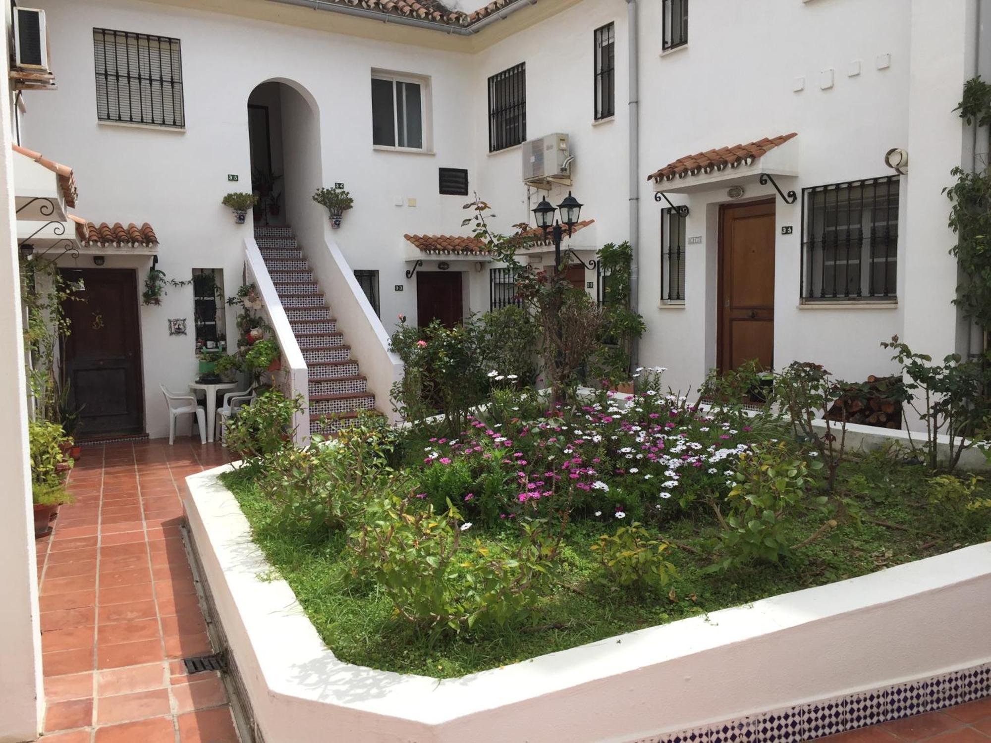 El Cortijuelo. Magnificent Triplex Terraced House With Rooftop Of 18M2, Overlooking The Sea. Parking Torremolinos Ngoại thất bức ảnh