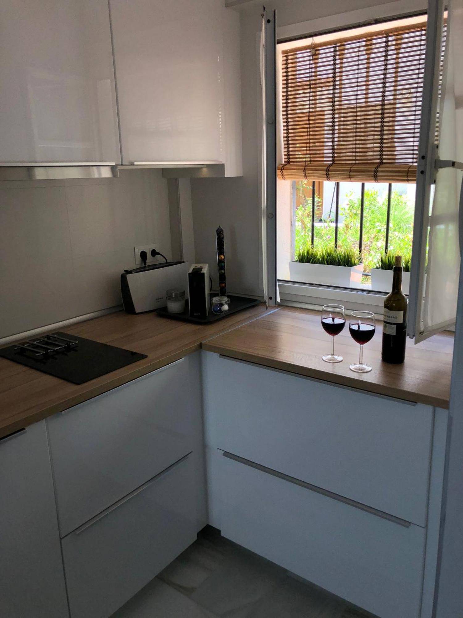 El Cortijuelo. Magnificent Triplex Terraced House With Rooftop Of 18M2, Overlooking The Sea. Parking Torremolinos Ngoại thất bức ảnh