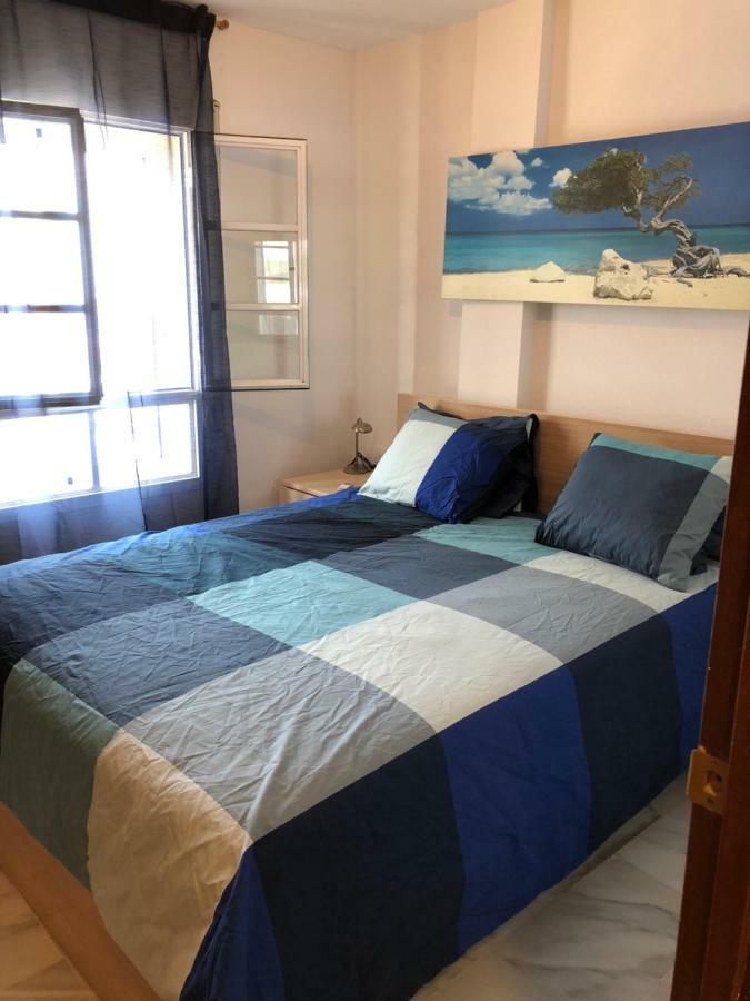 El Cortijuelo. Magnificent Triplex Terraced House With Rooftop Of 18M2, Overlooking The Sea. Parking Torremolinos Ngoại thất bức ảnh